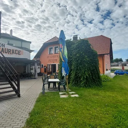 A Restaurace U Strnada 3* Klatovy