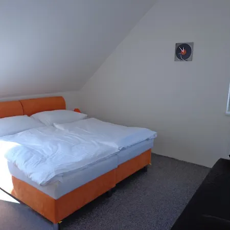 A Restaurace U Strnada Guest house 3*