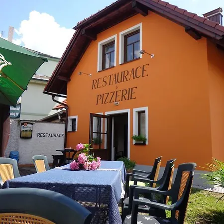 A Restaurace U Strnada 3*