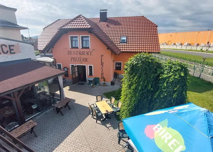 Pensjonat A Restaurace U Strnada